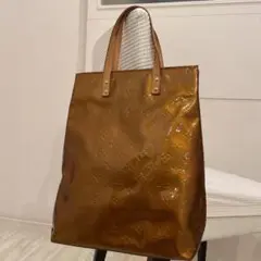 ルイヴィトン モノグラムヴェルニリードMMハンドバッグ