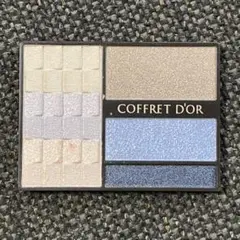 COFFRET D'OR アイシャドウパレット ブルー系