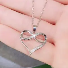 ♥️残りわずか♥️レディース　ネックレス　シルバー　おしゃれ　人気　ハート