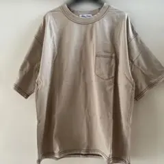 ベージュ オーバーサイズ Tシャツ ポケット付き