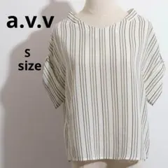 【美品】a.v.v アーヴェヴェ ブラウス 半袖 折り返し袖 ストライプ Ｓ