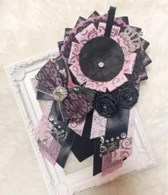 839 ハンドメイド 痛ロゼット ブラック ピンク
