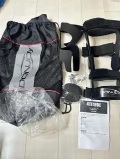 Donjoy ドンジョイ　右膝関節用装具　Ｓサイズ　医療用サポーター 膝装具 | 製品情報 | 株式会社 徳田義肢製作所