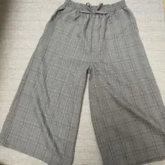 パンツ　１４０cm　チェック