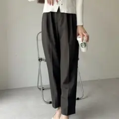 【Eclat one】 ハイウエスト タック テーパード スラックスパンツ