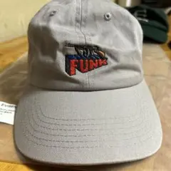 APPLEBUM グレーキャップ 刺繍ロゴ「FUNK」
