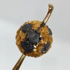 Item thumbnail for item 07dc22d4-ce4d-4eb1-bd4b-aa976e5669de