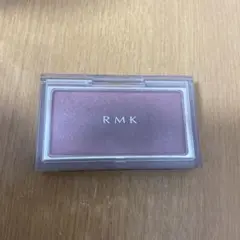 Item thumbnail for item da28ef44-d6cf-43b7-8d38-a0150958cc31