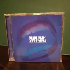 MUNK -APERTITO