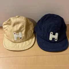 ミキハウス　Hマーク刺繍キャップ2点セット　双子