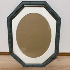 Item thumbnail for item e8f0e3d8-e67f-4815-a539-36def969bd0a