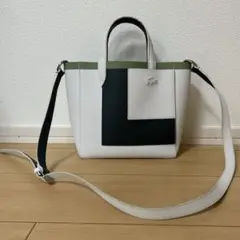 ラコステ　トートバッグ