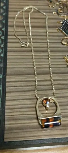 Item thumbnail for item 525189fe-b24c-4770-93aa-c846a2d48c06