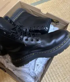 Item thumbnail for item 6e659a85-9c5c-474d-aaba-9a567f8b46a2