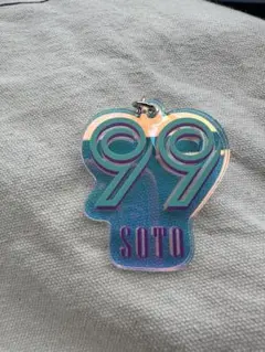 千葉ロッテマリーンズ　オーロラキーホルダー　ソト　99 SOTO