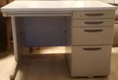 オフィス家具・デスク