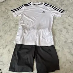 adidas Tシャツとハーフパンツセット 150cm