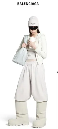 2025年最新】Alaska balenciagaの人気アイテム - メルカリ