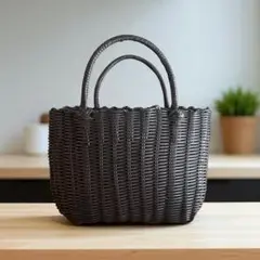 サマーSALE ストローバッグ　洗えるかごバッグ　ビニルバッグ