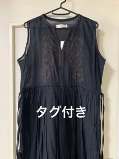 最終お値下げ！タグ付き！刺繍入りコットンノースリーブロングワンピース黒