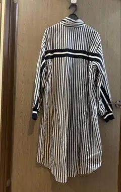 大人気ロングワンピース　ロングシャツ ストライプ柄