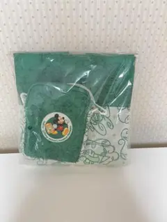 【新品未使用】ミッキーマウスデザイン　バケーションパッケージバッグ