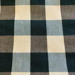 先染め生地黒×アイボリー×緑のブロックチェック柄）