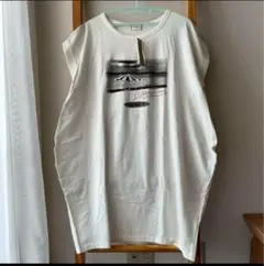 ビックTシャツ　オフホワイト
