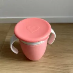 子ども用ピンクコップ 取っ手付き　赤ちゃん初めてコップ