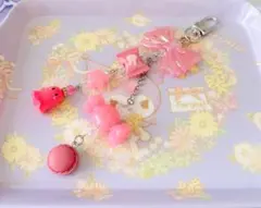 Item thumbnail for item 98f5db2f-afb2-46e8-bd5b-12153a9be1a6