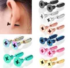 ネジ型ピアス