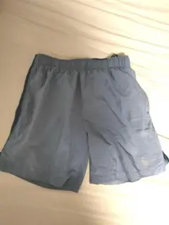 Nike DRI-FIT ライトブルーショートパンツ L