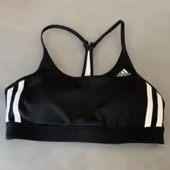 adidas スポーツブラ Sサイズ
