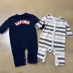 GAP ネイビーとストライプのロンパース