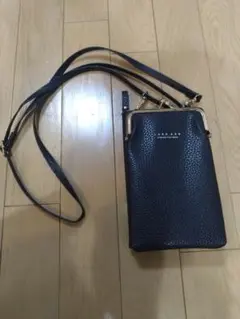 ブラック スマホショルダーバッグ