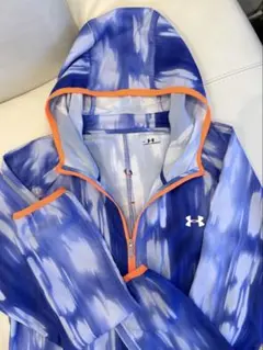 美品 UNDER ARMOUR ウィンドブレーカー レディース Lサイズ