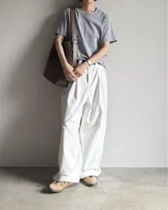 未使用 FASHIRU wide chino slacks Mサイズ 2025年最新】fashiru ワイドチノの人気アイテム - メルカリ