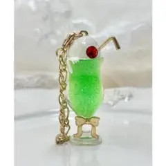 アクシーズ　ポエティック　クリームソーダキーホルダー