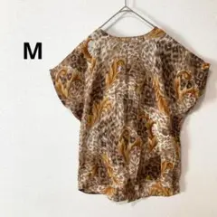 M レオパード ヒョウ柄 豹柄 ボタニカル柄 バックボタン　半袖ブラウス 上品