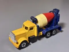 Item thumbnail for item 53c1ea5d-a7c9-4c13-b356-c45f10c7a482