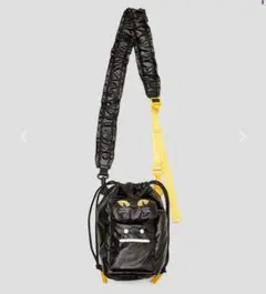 【美品】ネコカブリビューティフルシャド パフポシェット 黒