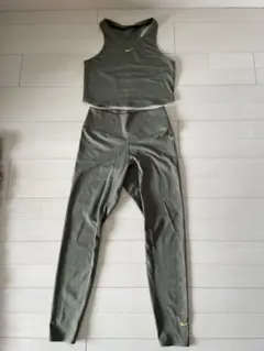 NIKE 2点セット スポブラ レギンス