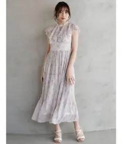 着画あり MERCURYDUO 花柄ラッフルプリーツティアードワンピース ロング