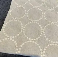 刺繍生地.中厚リネン.幅135cm×50cm.生成色.タンバリン