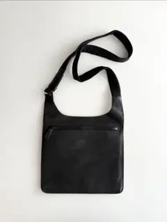 Item thumbnail for item 103d19c9-cdd4-486f-b121-0338b516d1fc