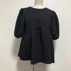 ジャガードペプラムリボンボリュームスリーブプルオーバー