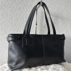 【極美品】ダックス　DAKS　ハンドバッグ　ブラック　ブランドロゴ