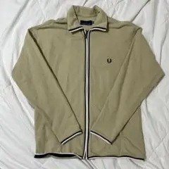 a−717 FRED PERRY　Mサイズ　フレッドペリー　ブルゾン