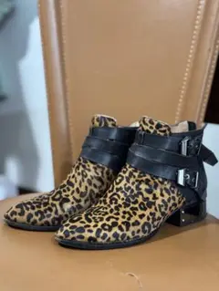 JEFFREY CAMPBELLヒョウ柄ブーティ スエード バックジッパー