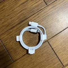 Apple Lightningケーブル ホワイト